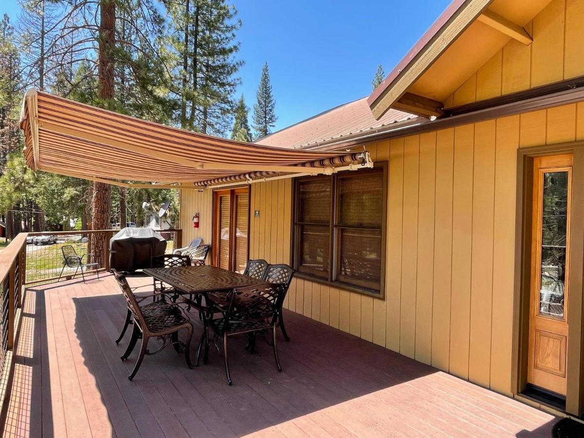 Villa Apple Tree Bear House Yosemite West Esterno foto